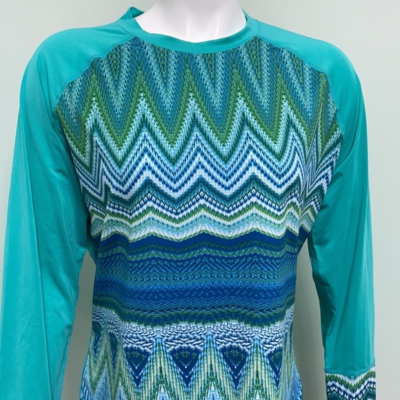 PrAna green geometric long sleeve mesh workout shirt size large - Picture 2 of 7